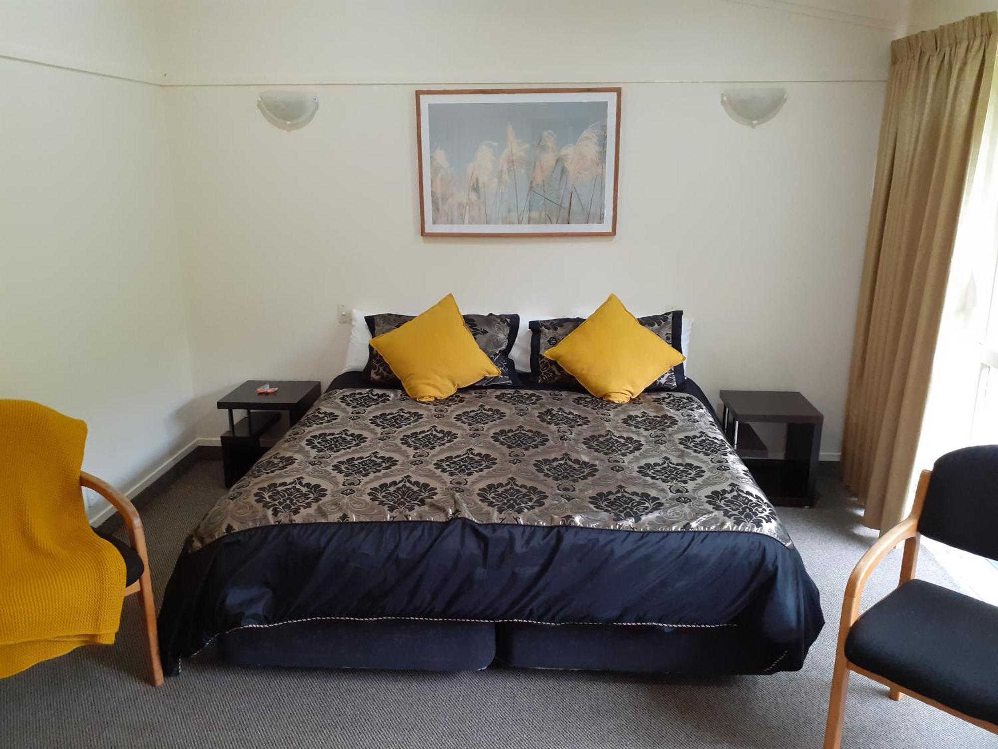 Caves Motor Inn Te Kuiti Extérieur photo